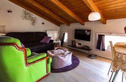 Feriolo Casa | 4½-zimmer Haus mit Gigantischer Seesicht Direkt an der Seeuferpromenade