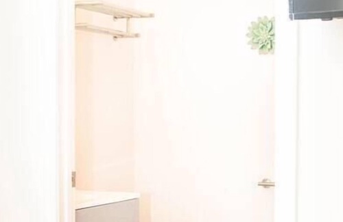 West Ocean City Complejo | 41. Charming, renovated room at Quiet Sun resort