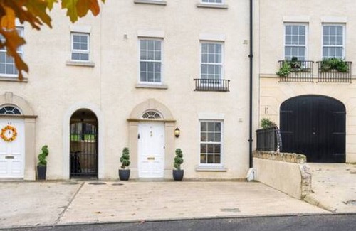 Enniskillen Casa | 41 Devenish Manor · Escape Ordinary at Devenish Manor - 4 bed, modern