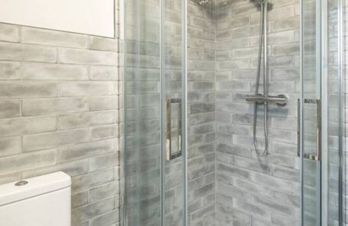 Enniskillen Casa | 41 Devenish Manor · Escape Ordinary at Devenish Manor - 4 bed, modern