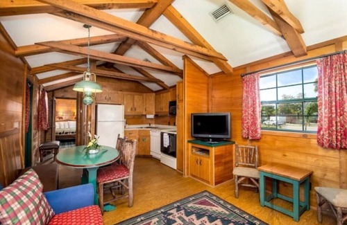 Seminole Cabina | #411 ⛵️Lakefront Cabin 10min toBEACH Dogs OK Kayak ⛵️