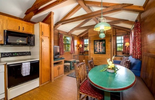 Seminole Cabina | #411 ⛵️Lakefront Cabin 10min toBEACH Dogs OK Kayak ⛵️
