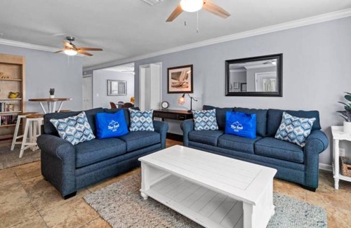 Gulf Lagoon Beach Casa | 4110 Nancee Dr - Mermaid Lagoon by Blue Swell