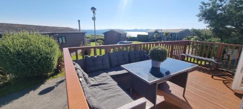 Rhyd-y-clafdy Casa | 42 pine lodge & sea views