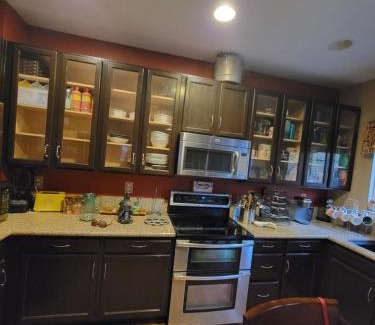 Southridge Cama Y Desayuno | 420 Friendly CRNRM Nad's Place
