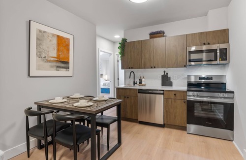 Spruce Hill Apartamento | 4211 Suites