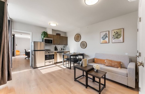 Spruce Hill Apartamento | 4211 Suites