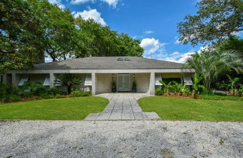 East Beach Casa | 4310 Ninth Street