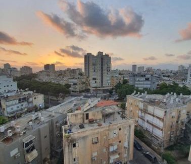Bat Yam Apartamento | 440 דירת נופש מושלמת לזוג