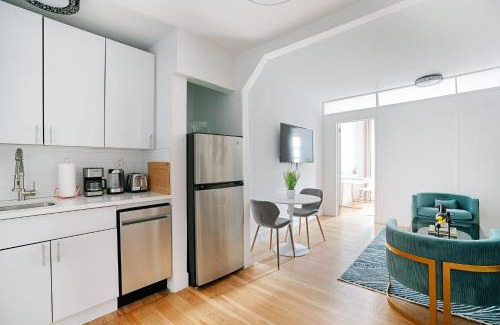 Midtown West Apartamento | 444-3F Newly renovated 1BR in Hell's Kitchen