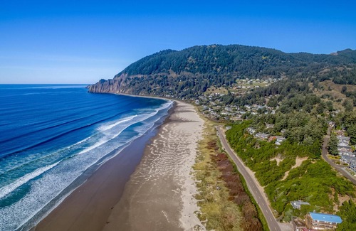 Manzanita Casa | 446 Ocean (MCA 959)