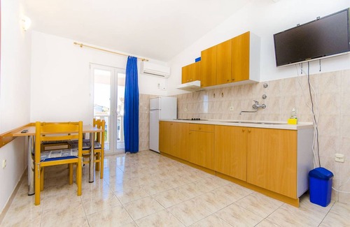 Rogoznica Apartamento | 45 m² Apartamento ∙ 2 habitaciones ∙ 4 huéspedes