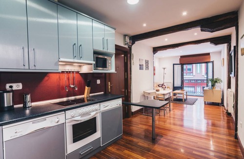 Centro histórico de Bilbao Apartamento | 45 m² Apartamento ∙ 1 habitación ∙ 3 huéspedes