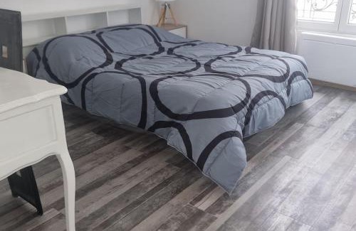 Corbeil-Essonnes Apartamento | 45 m2 au Centre Ville - Les bougies
