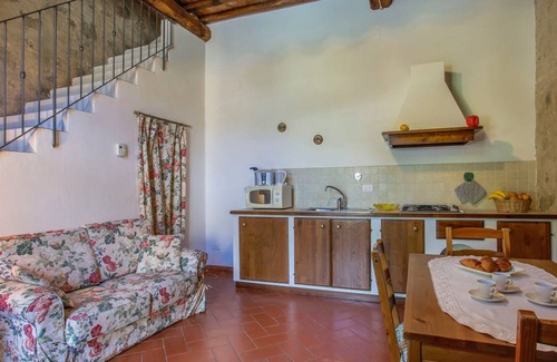Sesto Fiorentino Casa | 45 m² Casa ∙ 1 habitación ∙ 3 huéspedes