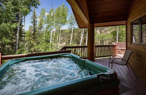 Columbine Lake Casa | 450 Beaver Circle