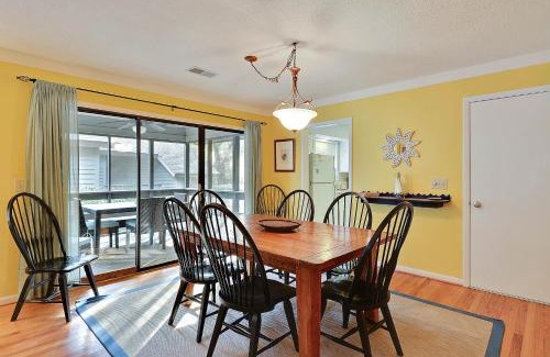 West Beach Casa | 452 Oceanwoods Cottage