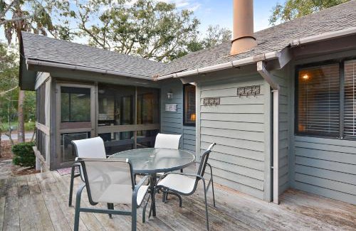 West Beach Casa | 452 Oceanwoods Cottage