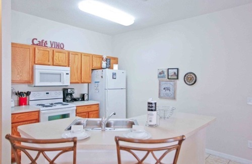 Bellavida Casa | 4563 Ada Lane 2596 4 Bedroom Townhouse by RedAwning