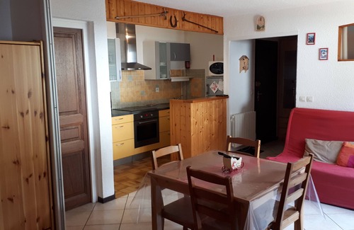 Bernex Apartamento | 45M2 APARTMENT WITH 12M2 SOUTH-FACING BALCONY