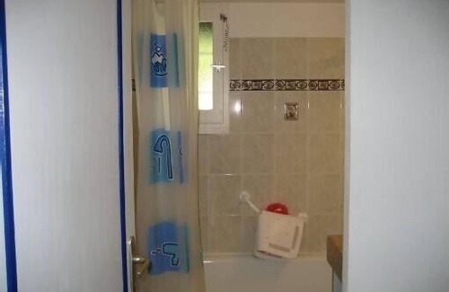Valras-Plage Cabina | Villa T3 de 45 m2 y dos plantas para 6 personas en residencia privada con piscina.