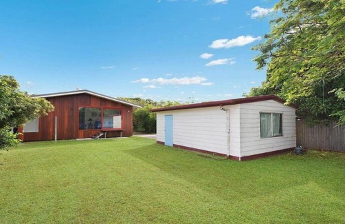 Currimundi Casa | 46 Gothic Parade Currimundi QLD