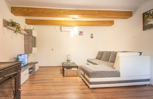 Tounj Casa | 46 m² Casa ∙ 1 habitación ∙ 4 huéspedes