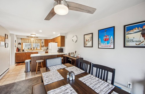 North Creek Casa | 46er 15e - Stylish & Comfortable Mountain Retreat 2 Bedroom Townhouse by The Summit at Gore Mountain