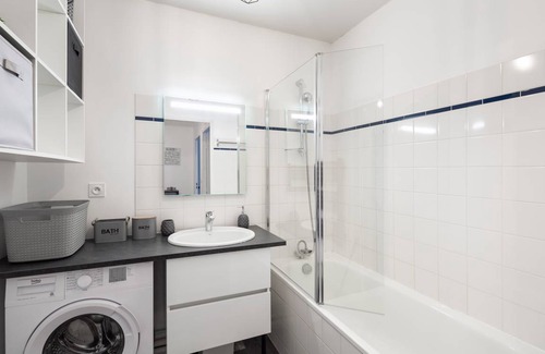 Madeleine-Champ de Mars Apartamento | 47 m² Apartamento ∙ 1 habitación ∙ 4 huéspedes