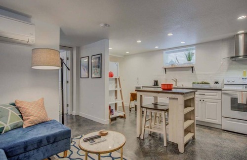Downtown Colorado Springs Apartamento | 47 m² Apartamento ∙ 1 habitación ∙ 3 personas