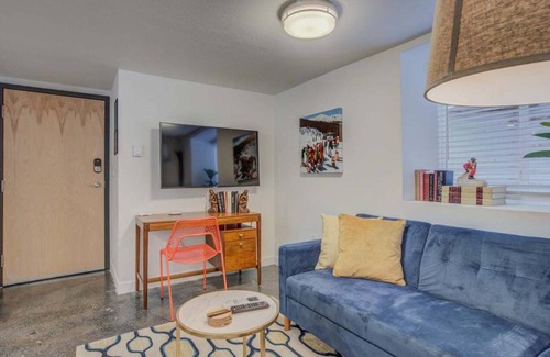Downtown Colorado Springs Apartamento | 47 m² Apartamento ∙ 1 habitación ∙ 3 personas