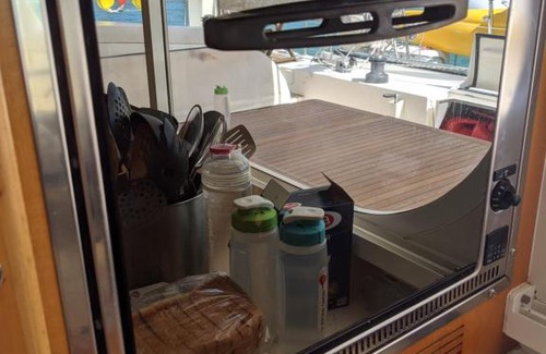 Cozumel Alquiler De Eote | 47ft Deluxe Catamaran, 2 rooms, 2 bathrooms