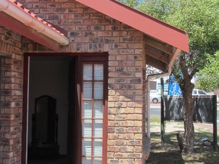 Struisbaai Apartamento | 48 on Main