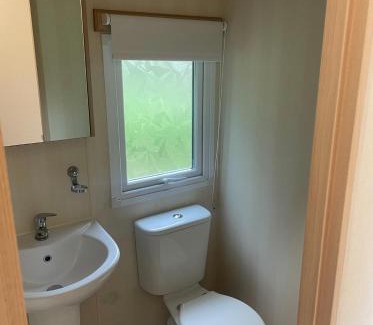 Cowes Otro | 48 Rosewood Isle of Wight