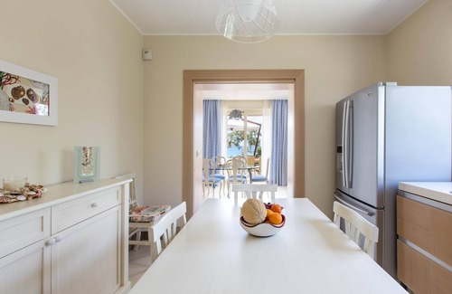 Torre Castiglione Villa | 481 Villa Bianca