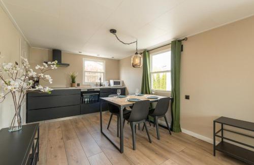 Oisterwijk Chalet De Esquí | 49, Efteling - Beekse Bergen - Dog Friendly