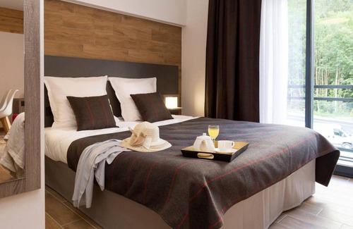 Les Tines Apartamento | 49 m² Apartamento ∙ 2 habitaciones ∙ 6 personas