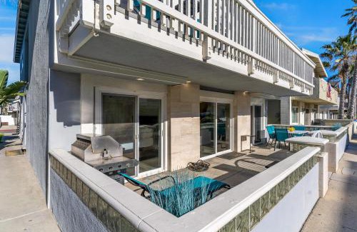 Santa Ana Heights Casa | 4912 Seashore A Lower