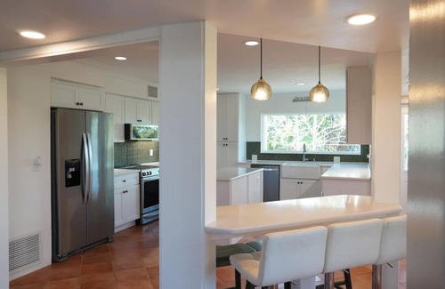Palmetto Casa | 498) Massive Beach house on the Intercoastal!