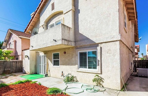 El Monte Casa | 4B3B/ Fully Furnished/Fenced Backyard #41348