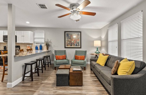 Frisco Casa | 4BD 2BTH Near Cowboys STAR, Soccer Hall of Fame & The National Video game Museum