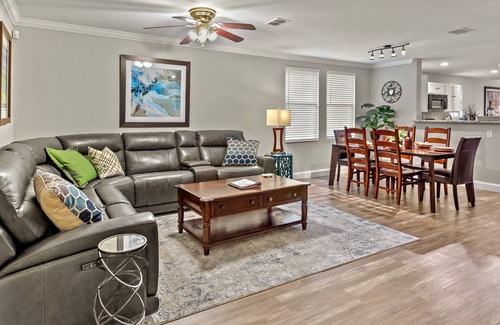 Frisco Casa | 4BD 2BTH Near Cowboys STAR, Soccer Hall of Fame & The National Video game Museum