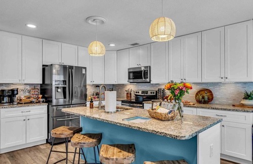 Whitfield Casa | Saltwater Siesta: A Hidden Family Gem w/ Pool & Games