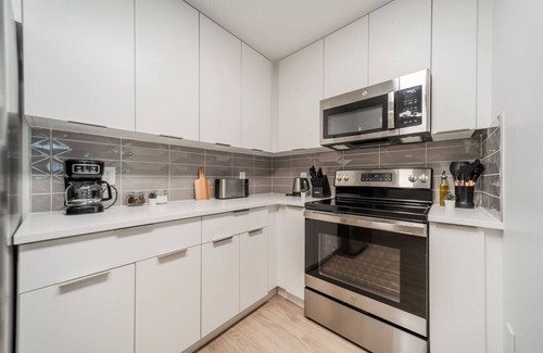 Charlotte Center City Apartamento | 4Bed/2Bath - W/Wi-Fi +Fitness Centre +Truist Field
