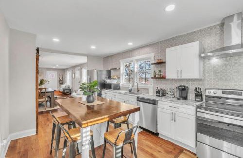 Spartanburg Casa | 4Bed/3bath- 1 mile to Downtown