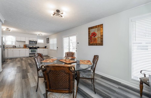 Mount Vernon Casa | 4Bed,3Bth Windrock Haven With Long Term Indirect Trail Access ATV Bike Adventure