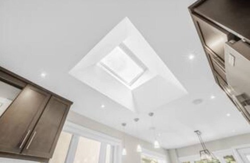 North York Casa | 4Bed Modern Home W/WiFi + Parking + Ellerslie Park