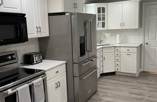 Laconia Casa | 4Bed w/Heated Pool, mins to Beach & Gunstock Mtn