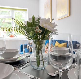 Chalfont St Peter Apartamento | 4Beds Contractor and Family Haven near Pinewood and Warner Bro studios