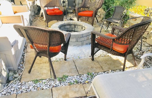 Quincy Apartamento | 4BR 2BATH WOLLASTON BEACH / 15 min a Boston NIZA, NUEVA Y SEGURA, Y UBICACIÓN MUY BIEN